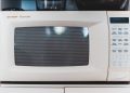 What If Your Microwave Clock Is No Longer Working ? Can it be Fixed