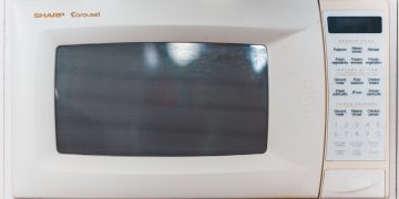 What If Your Microwave Clock Is No Longer Working ? Can it be Fixed