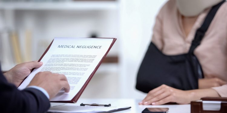 5 Advantages of Hiring a Personal Injury Lawyer